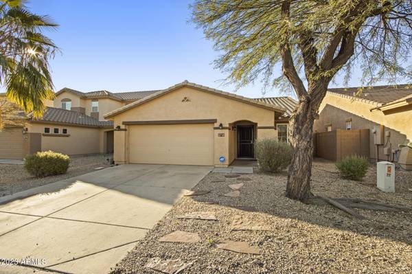 San Tan Valley, AZ 85143,1457 E DESERT HOLLY Drive