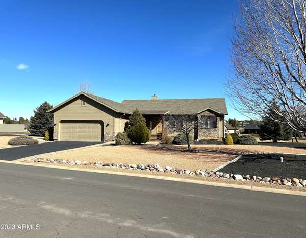 Show Low, AZ 85901,1239 N FAIRWAY Drive