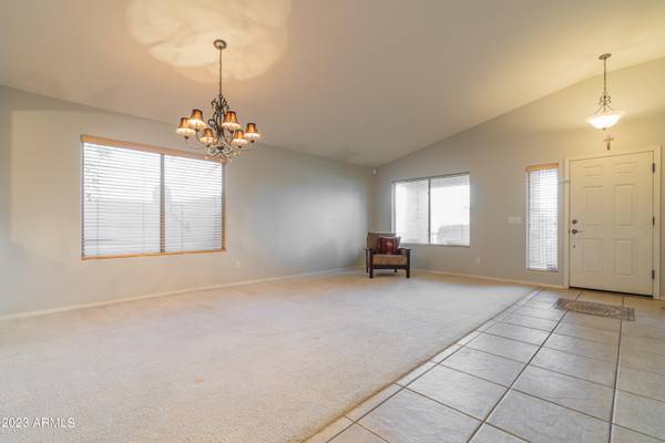 Chandler, AZ 85286,551 W MARLIN Place