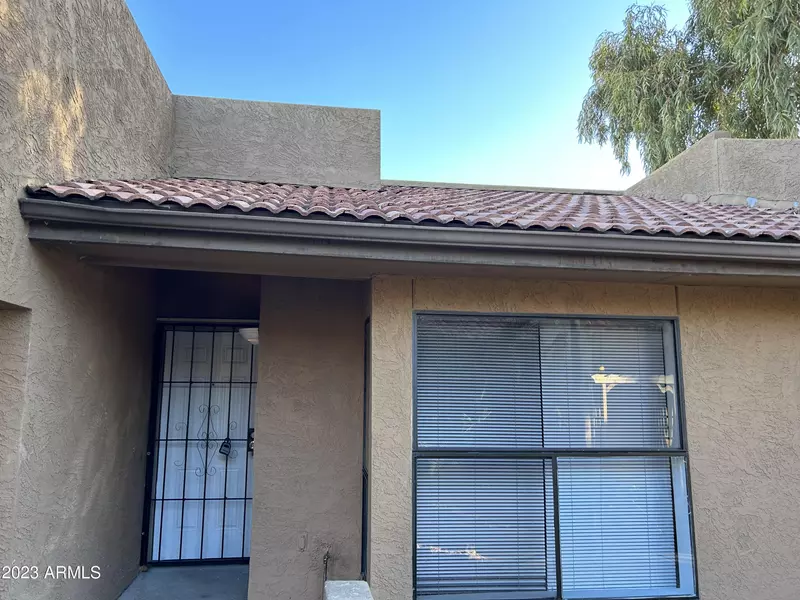 3228 W GLENDALE Avenue #150, Phoenix, AZ 85051