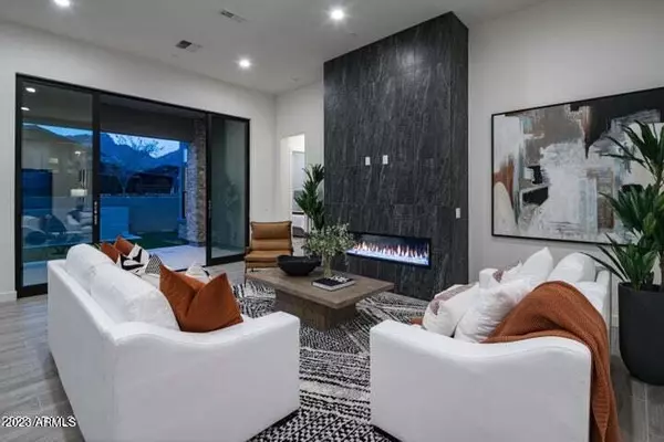Scottsdale, AZ 85255,23683 N 125th Place