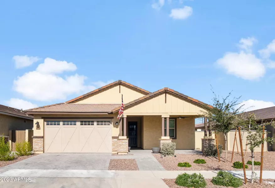 14122 W OLD OAK Lane, Surprise, AZ 85379