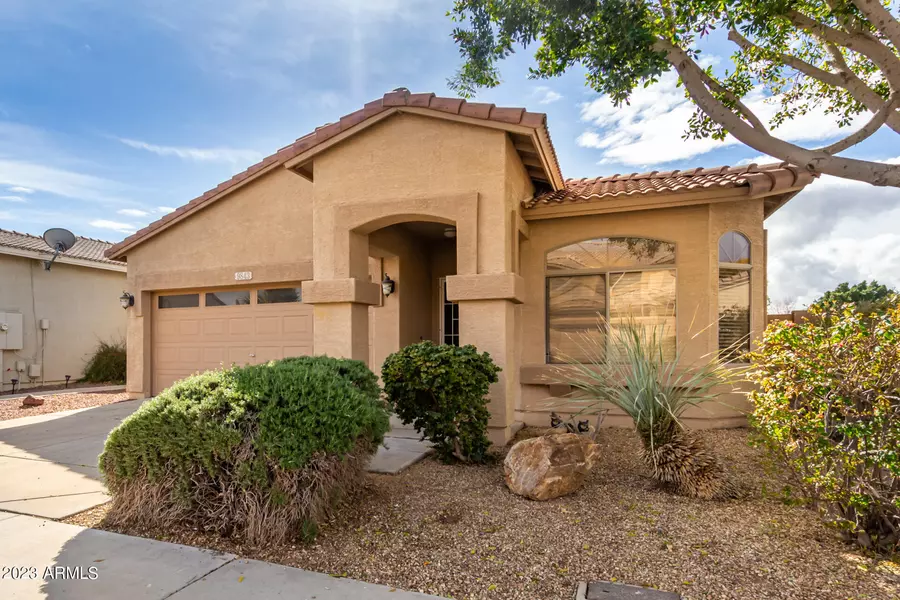 9843 E FARMDALE Avenue, Mesa, AZ 85208