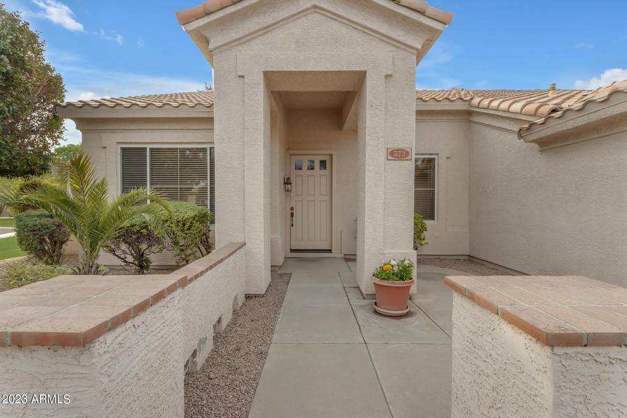 573 E MARIA Lane, Tempe, AZ 85284