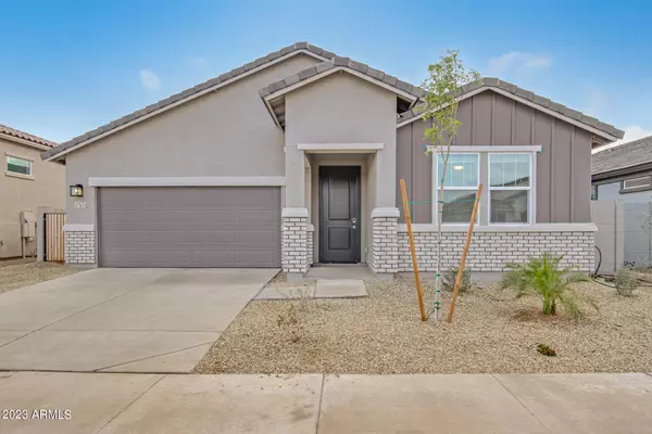 17821 W Villa Hermosa Lane, Surprise, AZ 85387