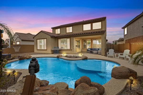 856 W DANISH RED Trail, San Tan Valley, AZ 85143