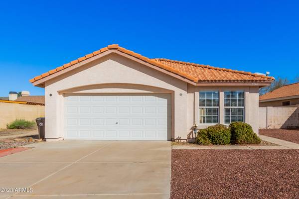 6602 E NORTHRIDGE Street, Mesa, AZ 85215