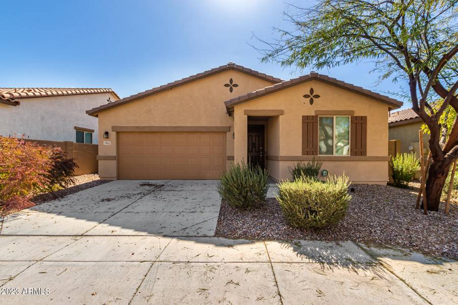 7853 E BOISE Street, Mesa, AZ 85207