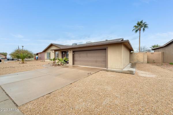 Phoenix, AZ 85032,2452 E LIBBY Street