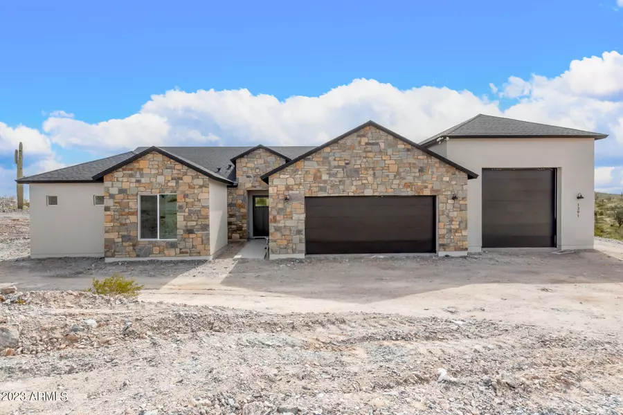 1391 W Magma Road, Queen Creek, AZ 85144