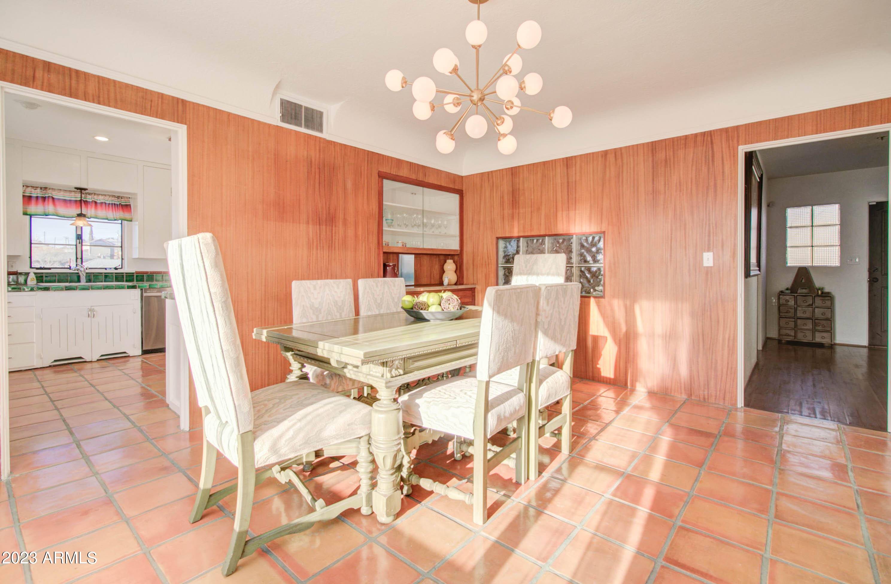 Globe, AZ 85501,268 S DEVEREAUX Street
