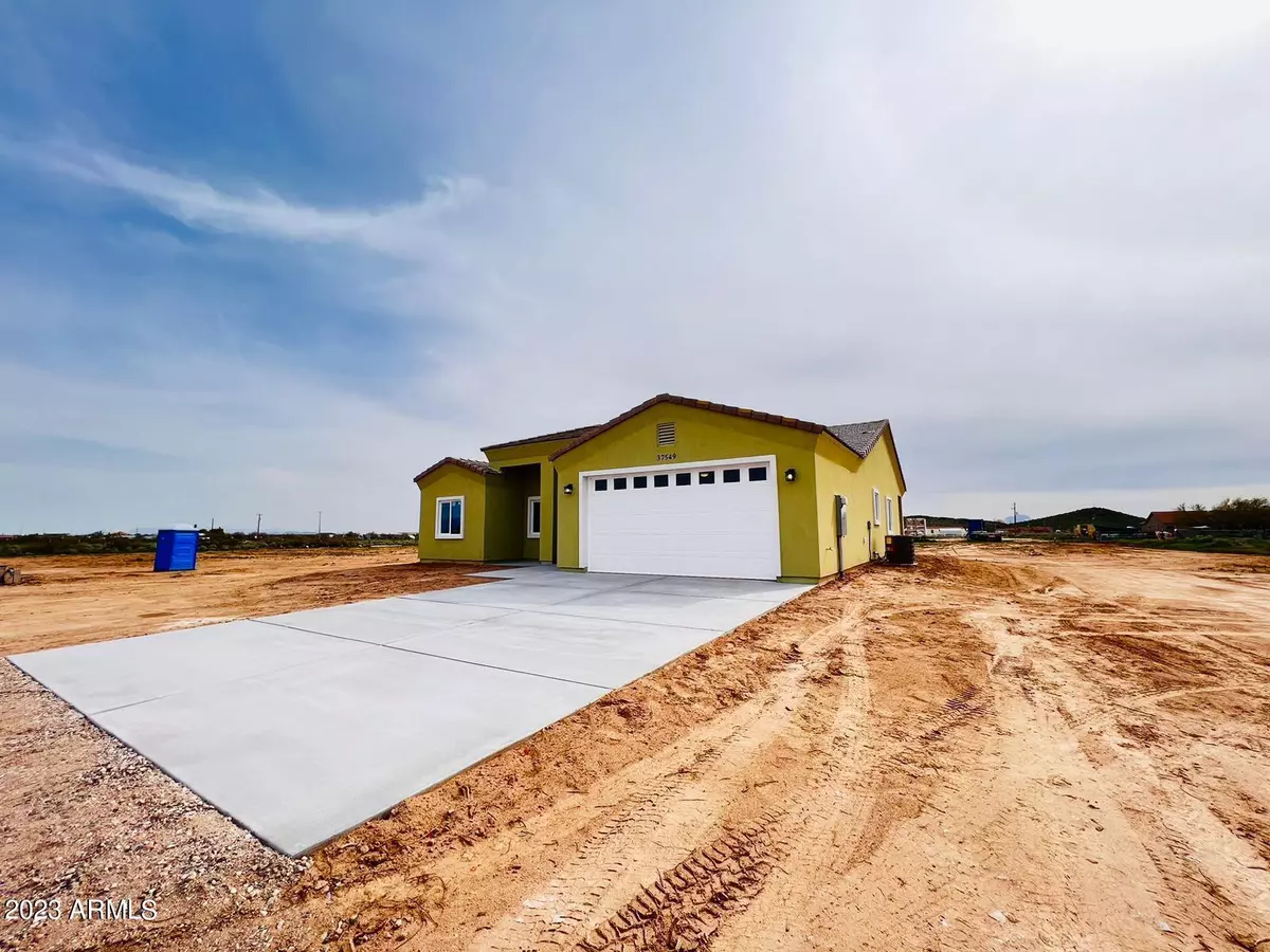 Tonopah, AZ 85354,37549 W SUPERIOR Avenue