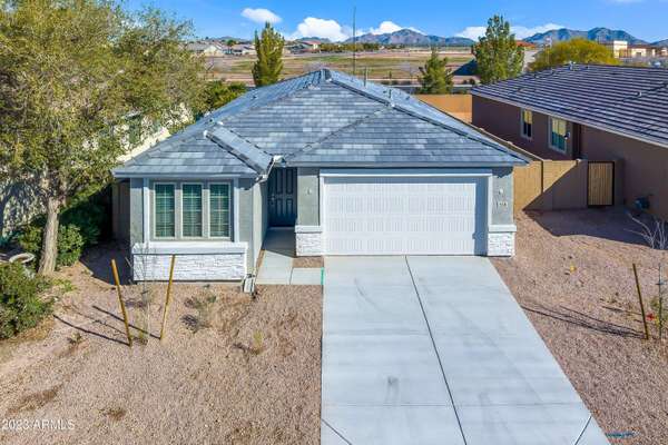 358 E CARIBBEAN Drive, Casa Grande, AZ 85122