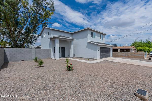 Guadalupe, AZ 85283,8042 S Calle Moctezuma --