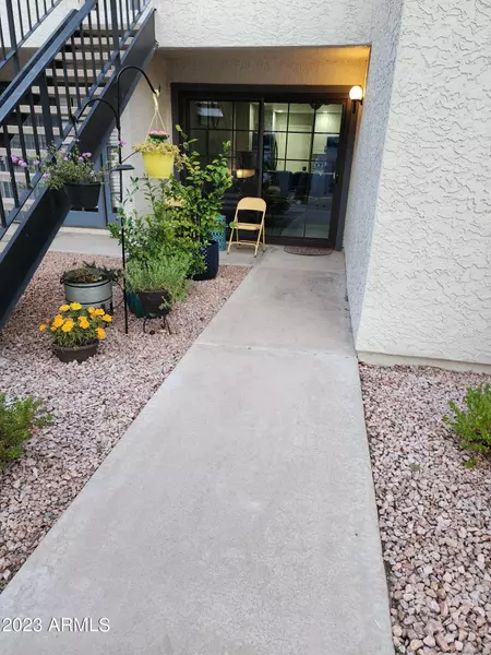 3716 E UNIVERSITY Drive #1013, Mesa, AZ 85205