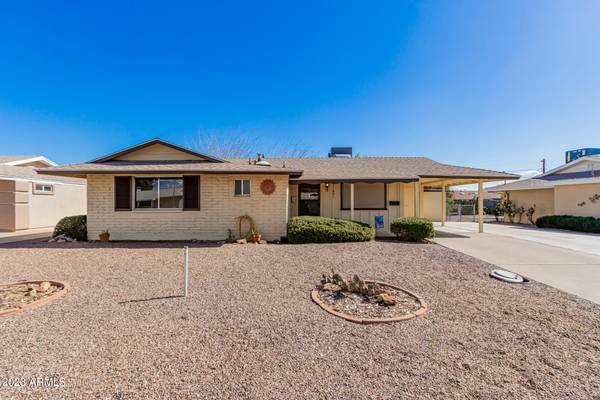 Sun City, AZ 85351,11801 N DESERT HILLS Drive W