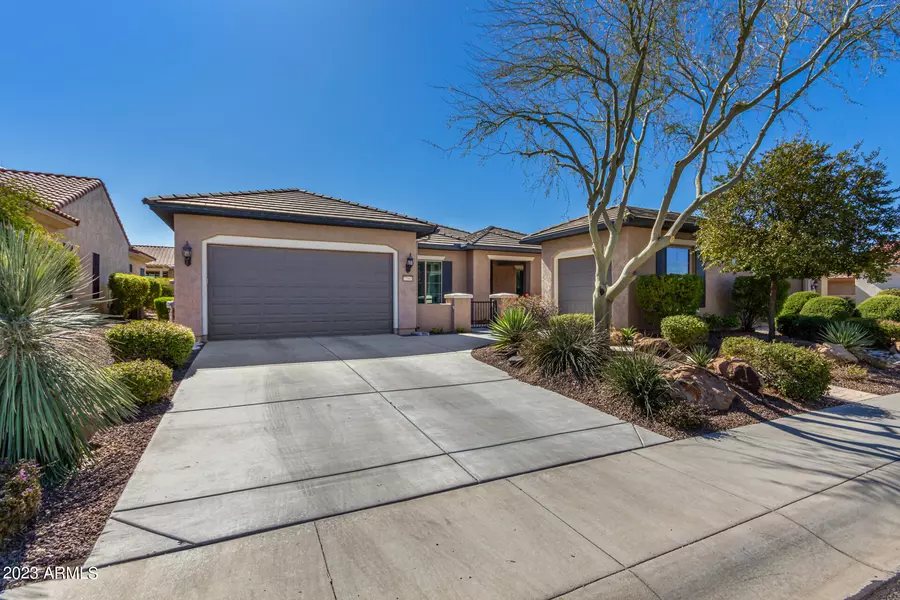 27165 W TONOPAH Drive, Buckeye, AZ 85396