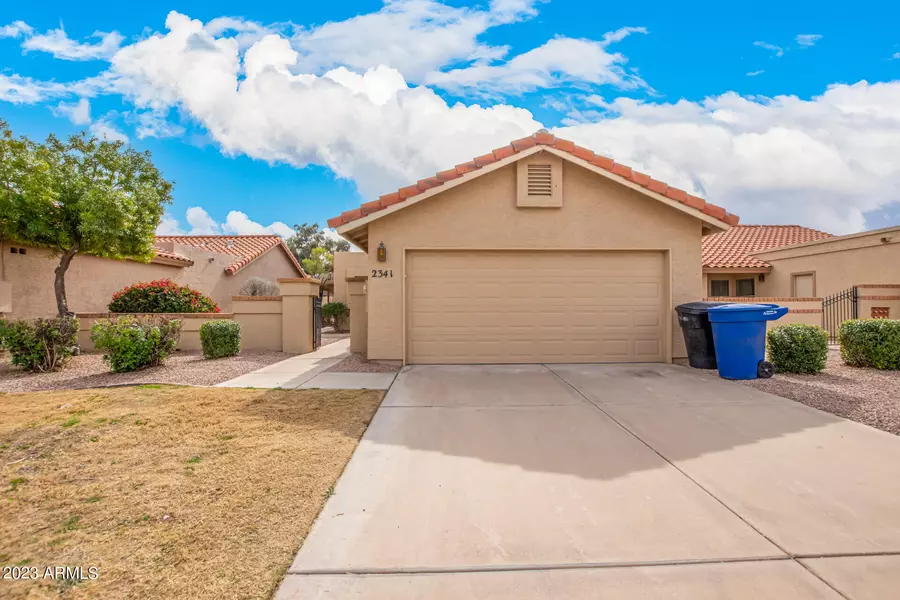 2341 W IRONWOOD Drive, Chandler, AZ 85224