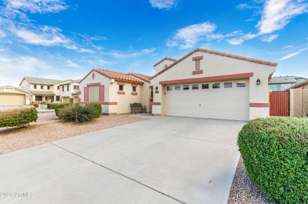 San Tan Valley, AZ 85140,1081 E PENNY Lane