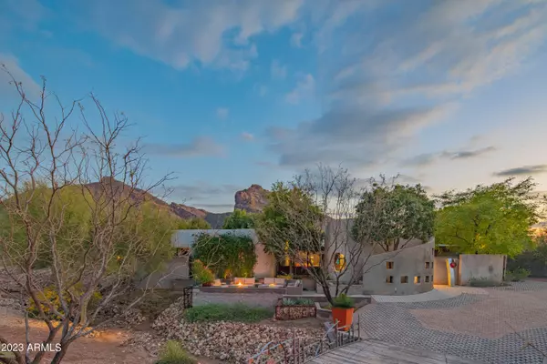 6318 N 52ND Place, Paradise Valley, AZ 85253