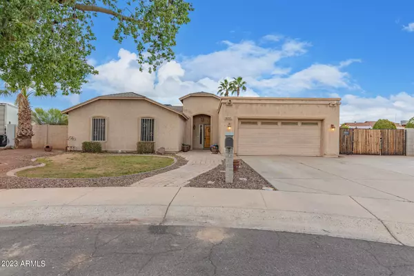 Glendale, AZ 85303,8020 W TUCKEY Lane