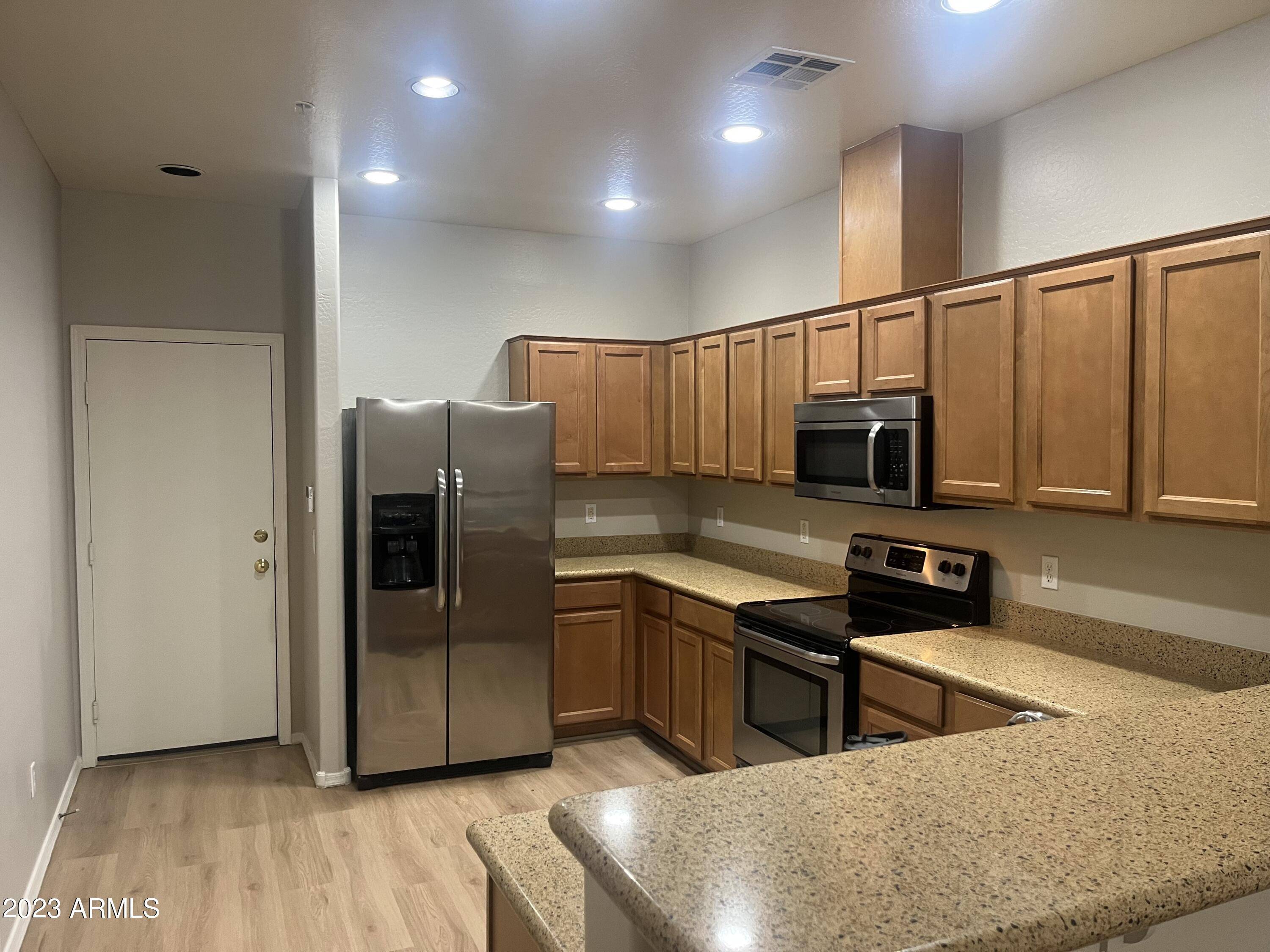 Phoenix, AZ 85008,1225 N 36TH Street #1032
