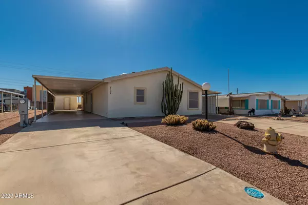 9739 E FLOSSMOOR Avenue, Mesa, AZ 85208