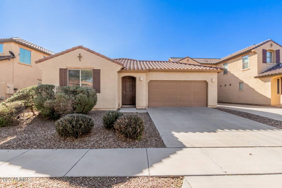 3757 E CHICKADEE Road, Gilbert, AZ 85297