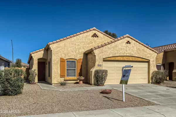 17212 W SAGUARO Lane, Surprise, AZ 85388