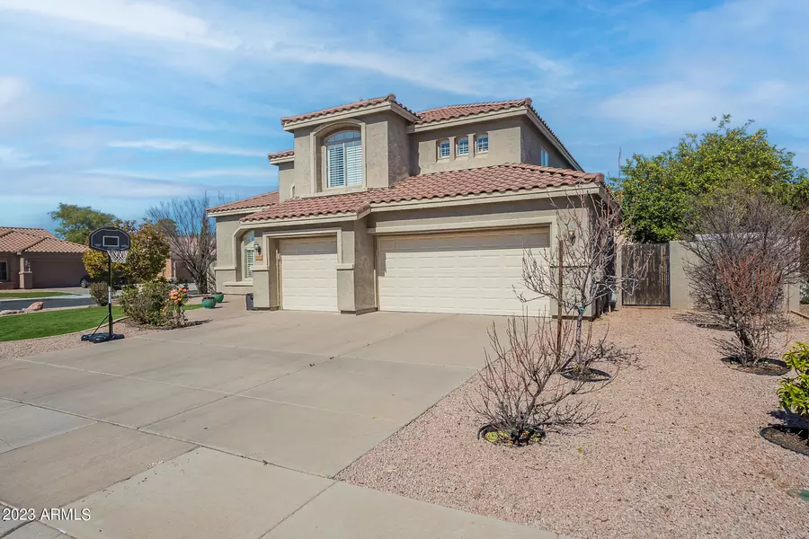 3078 E INDIGO BAY Drive, Gilbert, AZ 85234