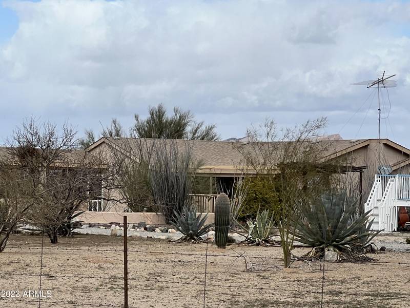 52551 N 459TH Avenue, Wickenburg, AZ 85390