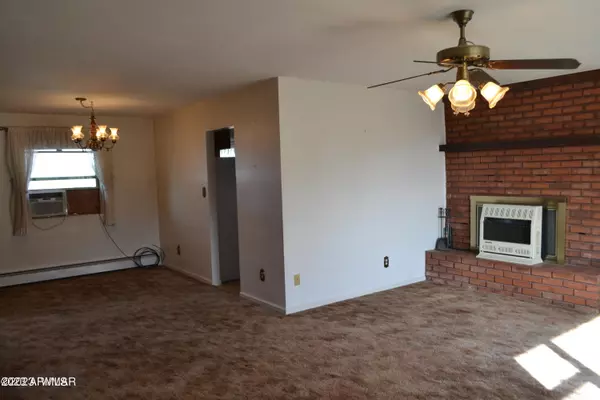 Taylor, AZ 85939,26 S 500 Street