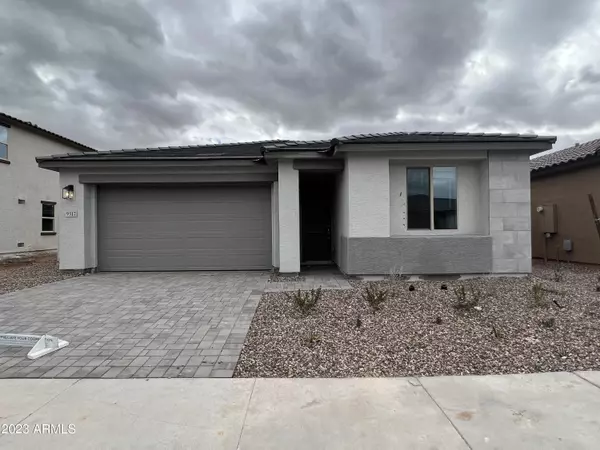 9317 E Spiral Avenue, Mesa, AZ 85212