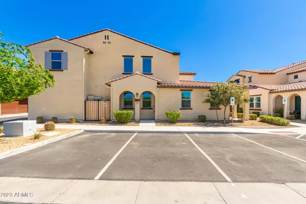 3855 S MCQUEEN Road #51, Chandler, AZ 85286