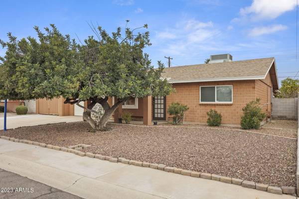 8432 E LEWIS Avenue, Scottsdale, AZ 85257