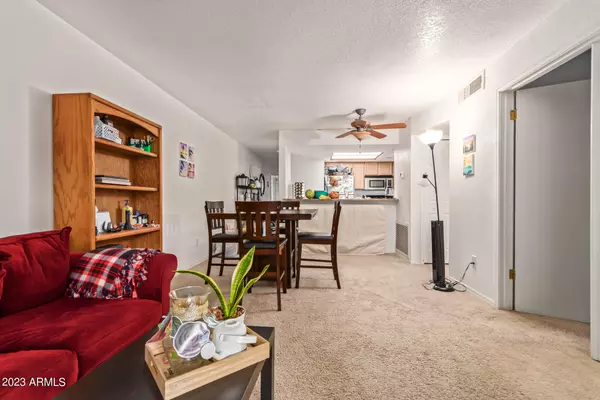 Chandler, AZ 85225,1351 N Pleasant Drive #1014