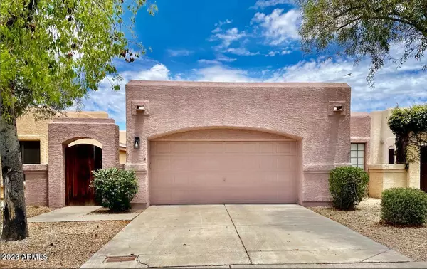 4528 E ROSEMONTE Drive, Phoenix, AZ 85050