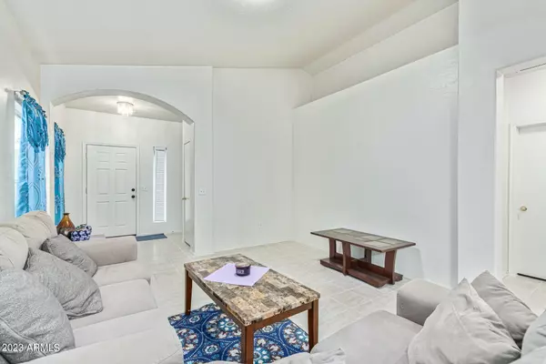 Litchfield Park, AZ 85340,6042 N FLORENCE Avenue