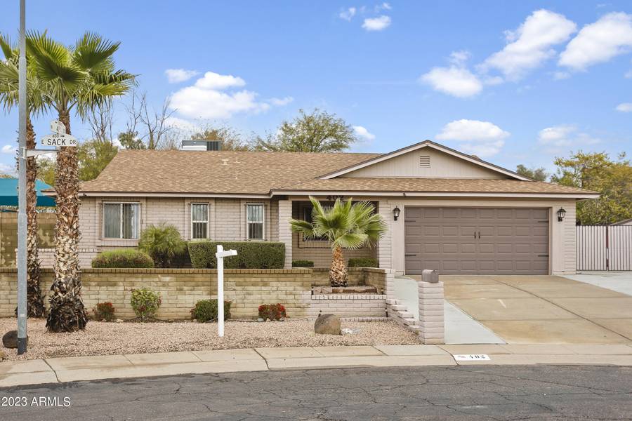 402 E SACK Drive, Phoenix, AZ 85024