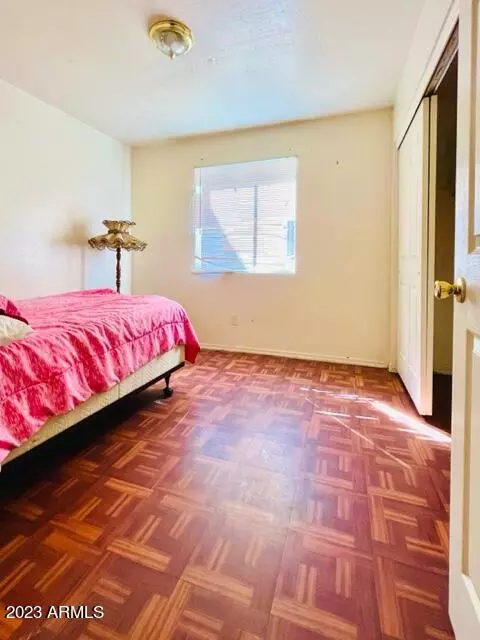 Phoenix, AZ 85034,1442 E Monroe Street