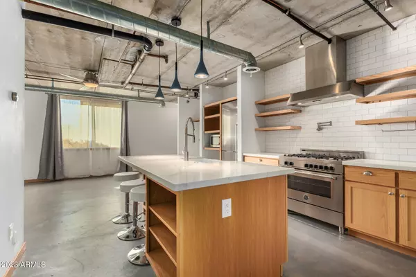 6942 E 3RD Street,  Scottsdale,  AZ 85251