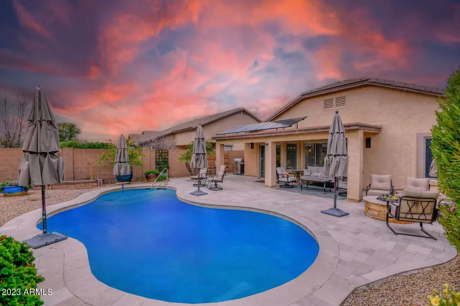 18135 W Desert Lane, Surprise, AZ 85388