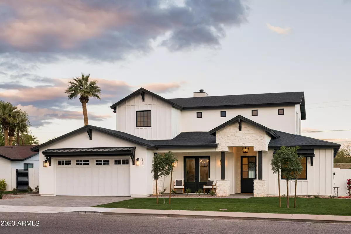 Phoenix, AZ 85018,4541 N 34TH Street