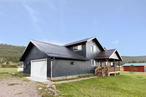 Greer, AZ 85927,1 County Road 1000 --