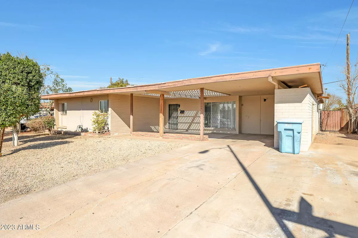 Phoenix, AZ 85031,5524 W HEATHERBRAE Drive