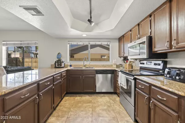 Glendale, AZ 85308,4109 W BLUEFIELD Avenue