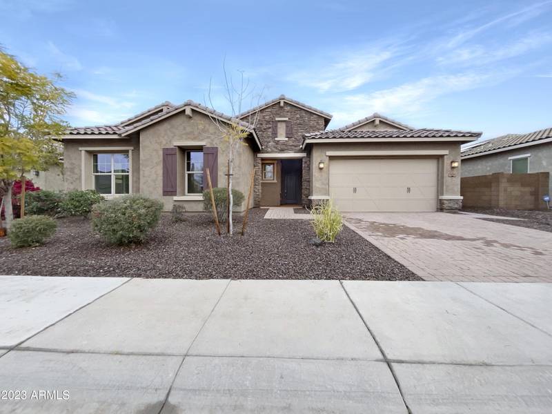 11890 W LONE TREE Trail, Peoria, AZ 85383