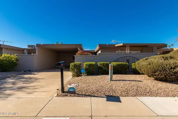 13222 N LAKEFOREST Drive, Sun City, AZ 85351