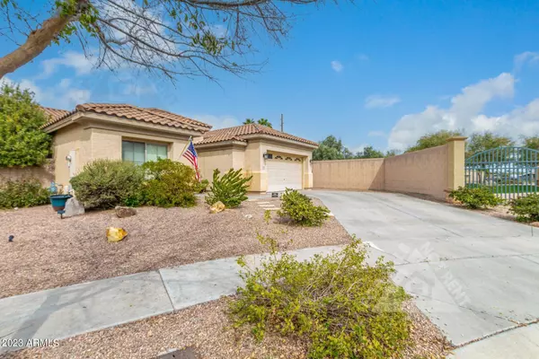 8350 W MYRTLE Avenue, Glendale, AZ 85305