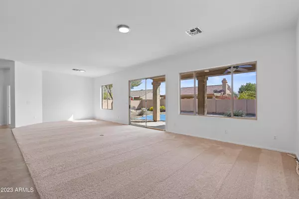 Chandler, AZ 85286,1391 W HAWKEN Way